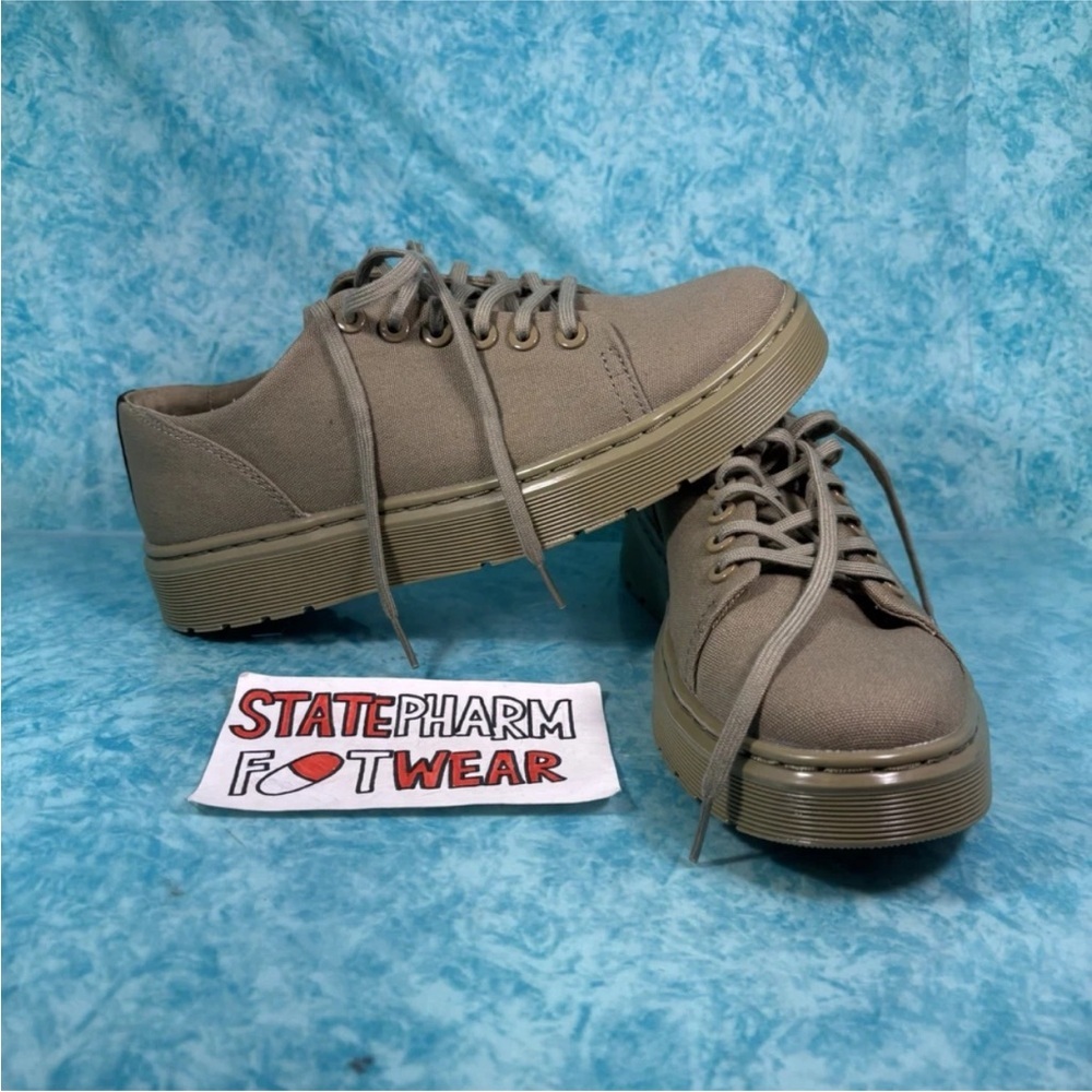 Dr. Martens Dante Women’s Olive Green Canvas Low Top Shoes Sneaker Size 8